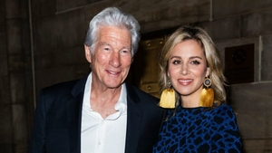 Richard Gere, apariție rară alături de soția mai tinerică cu 33 de ani. Cum arată acum Alejandra Silva