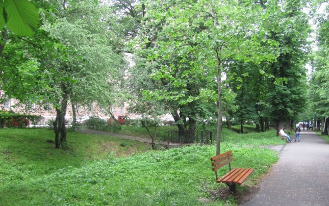 Perversul din parcul Crângași s-a ales cu o amendă de 3.000 lei