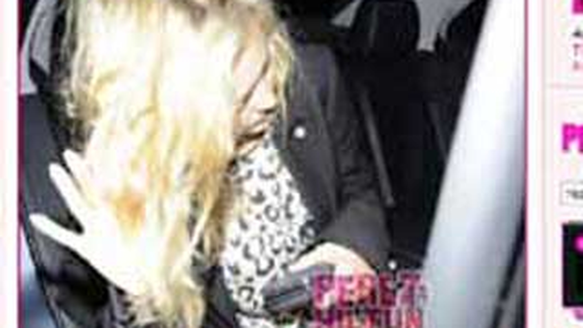 Chilotel de vedeta! Kate Hudson, cu lenjeria la vedere!