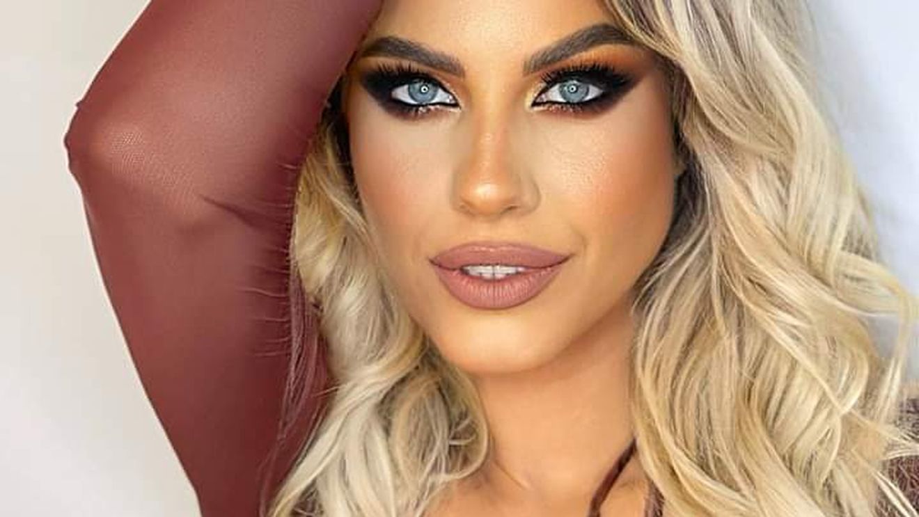 Amna, probleme cu greutatea, după ce a luat hormoni pentru a se înălța: "Am luat undeva la 20 de kilograme"