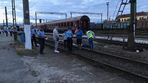Sfârșit tragic. Un român a murit după ce a sărit dintr-un tren. Bărbatul plecase în direcția greșită