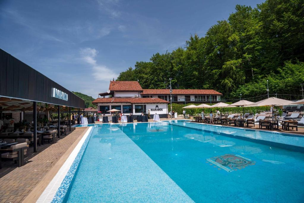 Cât costă o noapte de cazare la hotelul din Brașov unde s-au cazat Gabriela Cristea și Tavi Clonda