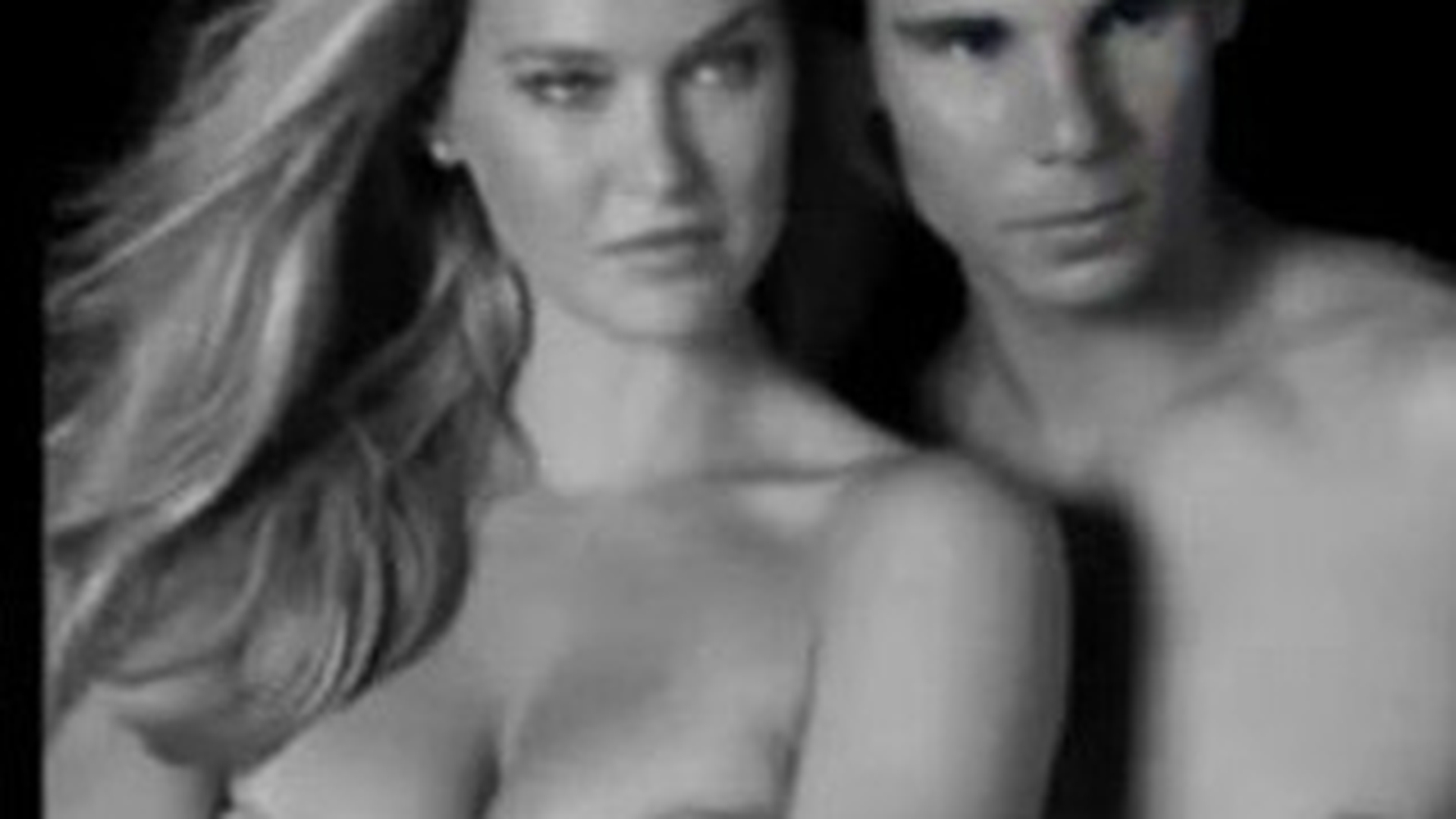 VIDEO Rafael Nadal si Bar Refaeli, intr-un pictorial sexy. Fosta iubita a lui Leo DiCaprio, in sanii goi!