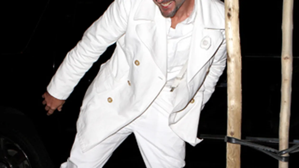 Fostul sot al lui Courtney Cox o tine din betie in betie