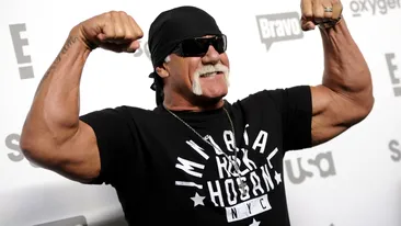 BREAKING | A murit legendarul Hulk Hogan