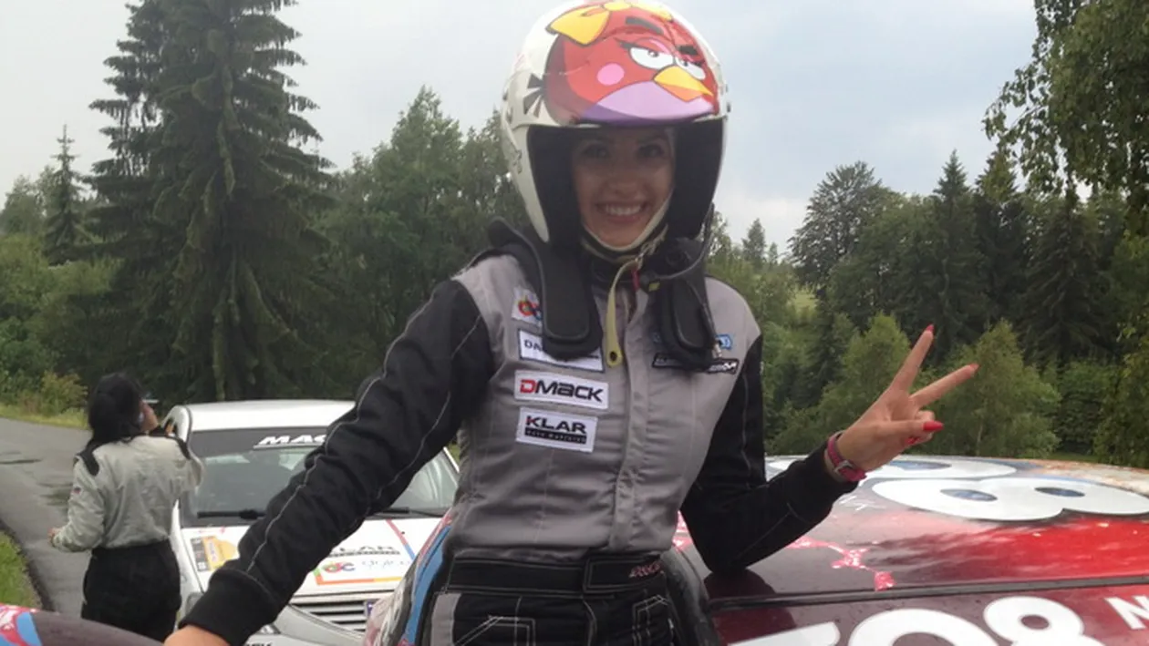 Denisa Nechita a participat la cea mai ghinionista etapa de raliu! Un mort, probe anulate si peste 15 abandonuri! Vezi ce a patit!