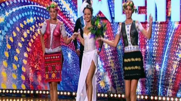 Nunta de senzatie la Romanii au talent! Mireasa a venit in sanii goi! Mihai Petre a ramas masca: Pai si de ce are chiloti?