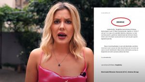 Emily Burghelea, acuze dure la adresa Acces Direct, după ce s-a aflat că i-a chemat pe Vulpița și Viorel la o petrecere: „Nu voiam cameramani”