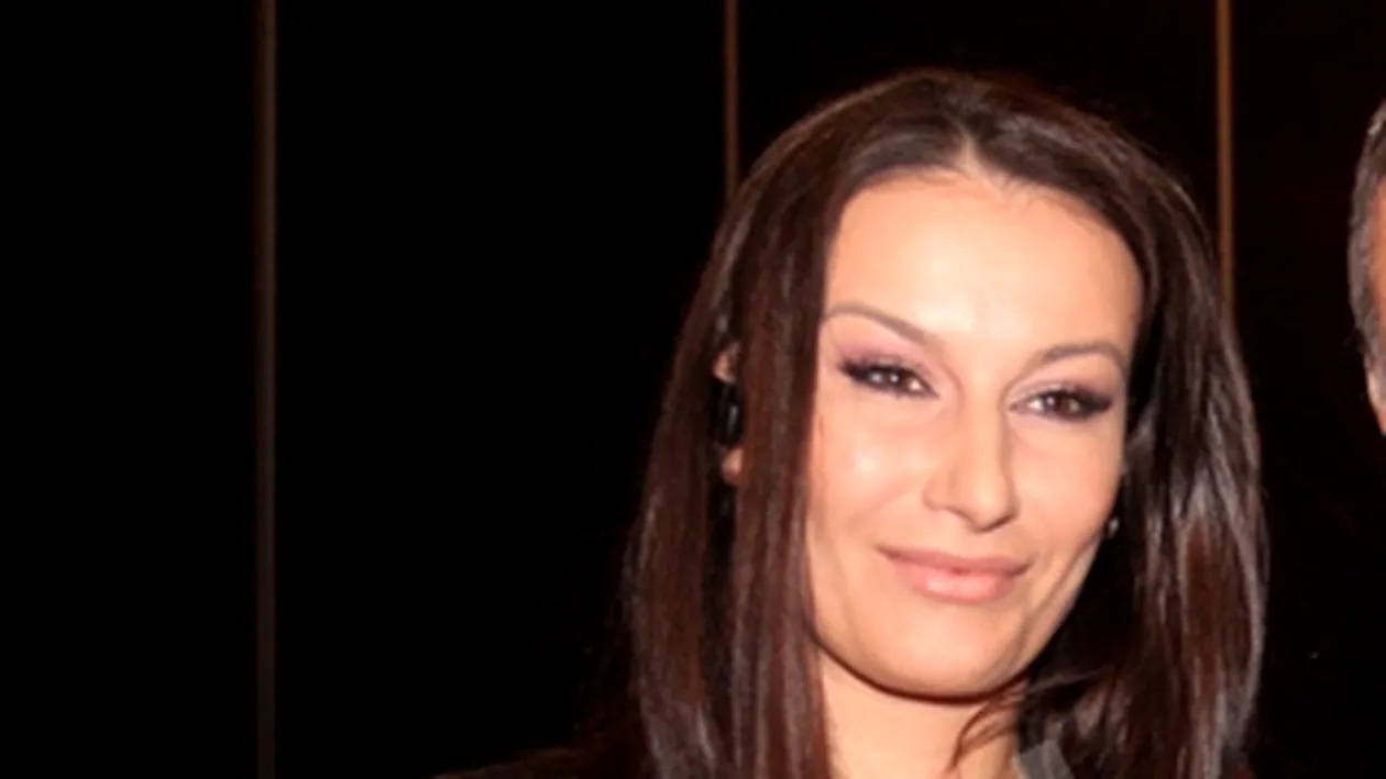 Raluca Sandu: Nu-mi plac bijuteriile! Condusul e hobby-ul meu!