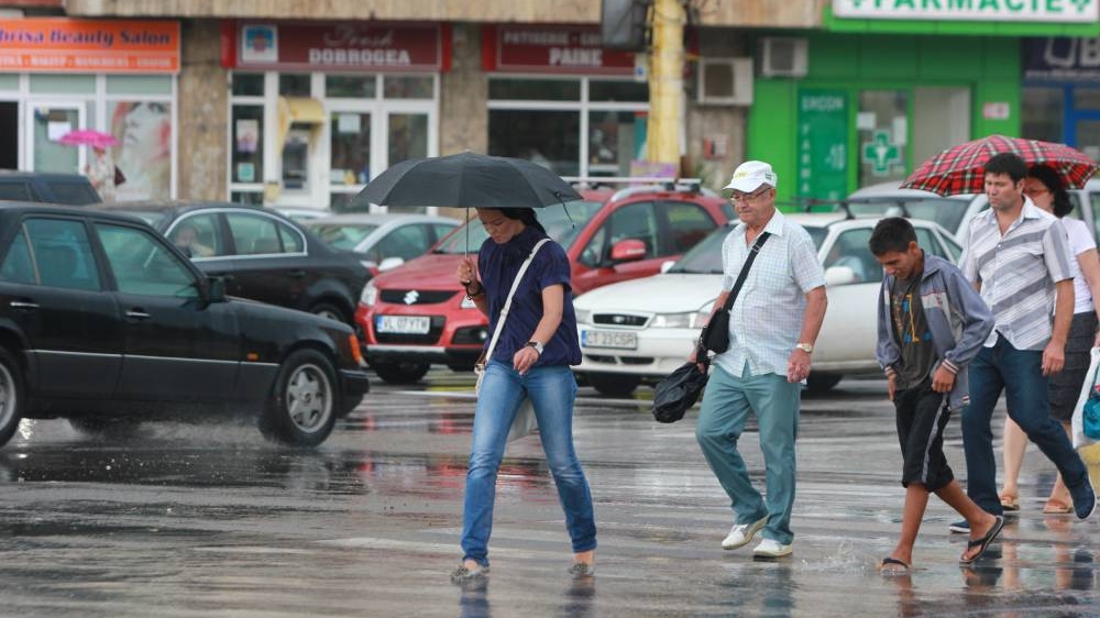 Vești proaste de la meteorologi: se întorc ploile şi vijeliile! Care sunt zonele afectate de avertizarea meteo