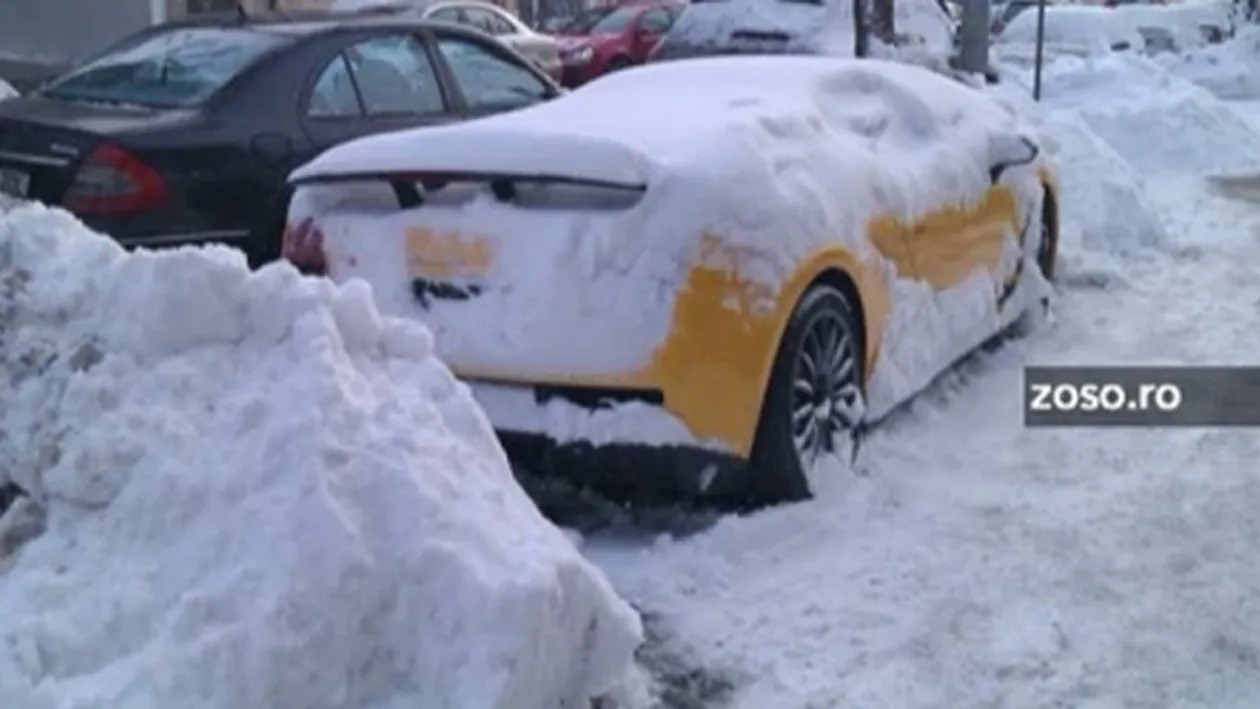 Uite un Lamborghini ingropat in zapada! A avut bani de masina, dar nu i-au mai ramas si de garaj