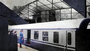 CFR-ul a răspuns cu întârziere după ce a transformat vagonul mortuar al Regelui în tren de navetiști: ”Compania nu-și permite să…”