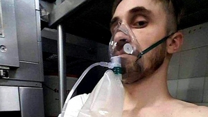 Mărturia unuia dintre românii împușcați de Anul Nou în Irlanda. L-a dezarmat pe agresor deși tocmai fusese împușcat!