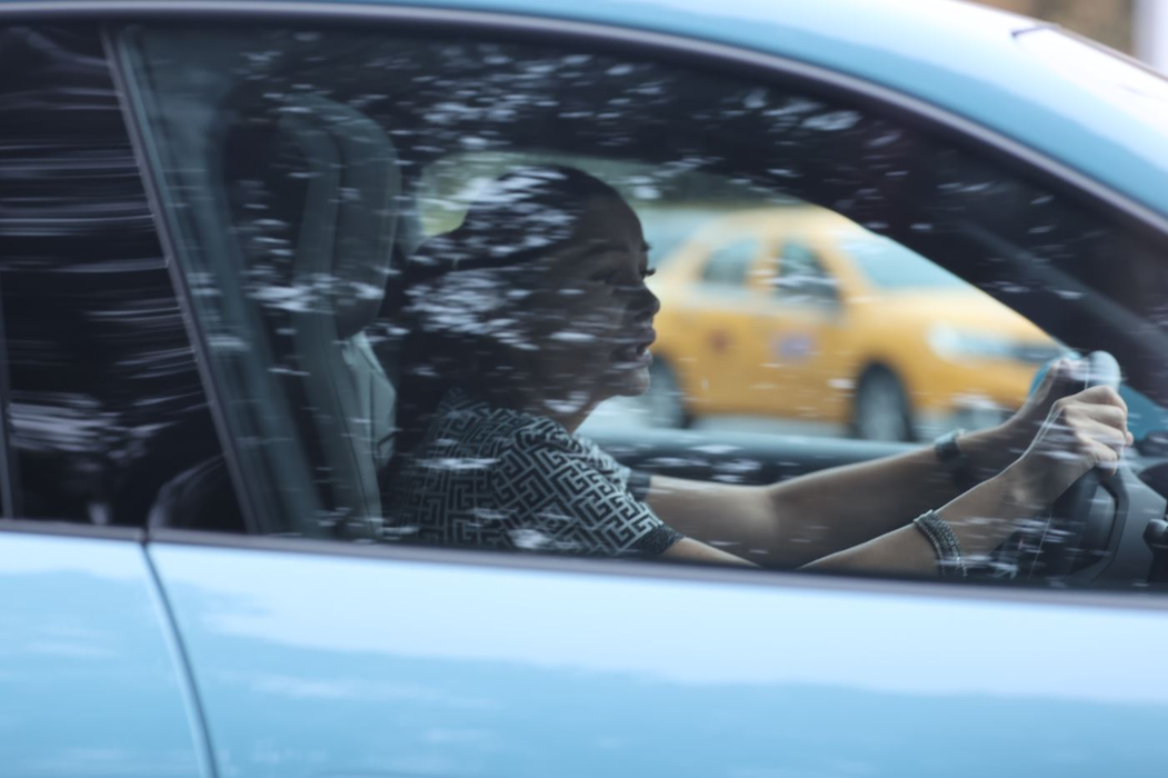 Brigitte, în Porsche-ul țiplă (Foto: CANCAN.RO)