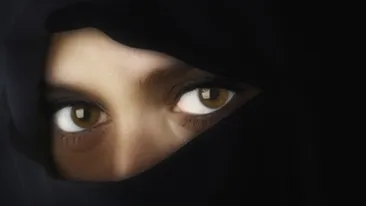 Belgia ia exemplul Frantei si interzice portul valului islamic