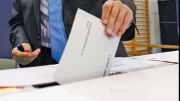 ALEGERI PREZIDENŢIALE 2014: Ce a putut sa deseneze un roman pe buletinul de vot!