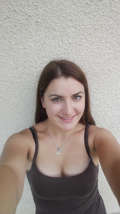 Cum arăta Larisa Popa, înainte de operațiile estetice! Angajata lui Pescobar s-a transformat total în ultimii ani