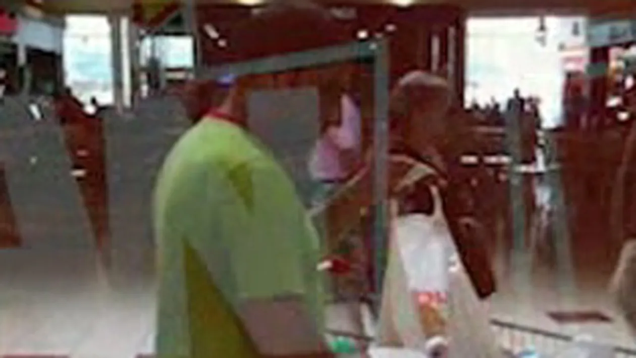 Dj Rynno vrea sa uite de probleme! A plecat la cumparaturi pentru a se linisti!