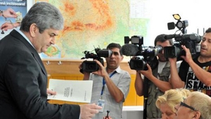 ALEGERI PREZIDENTIALE: Vicepremierul Gabriel Oprea a votat