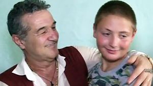 Ce s-a ales de „băiatul” lui Gigi Becali. Transformarea uluitoare a lui Marian la 11 ani distanță de momentul în care apărea alături de milionar