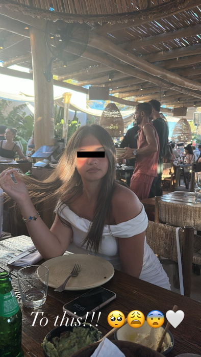 Maya, fiica Antoniei, a împlinit 15 ani! Ce tort simplu a avut și cum s-a distrat alături de mama ei