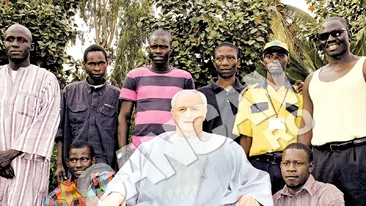 Tender - africanul! Omul de afaceri a devenit cautatorul de aur oficial al statului Senegal