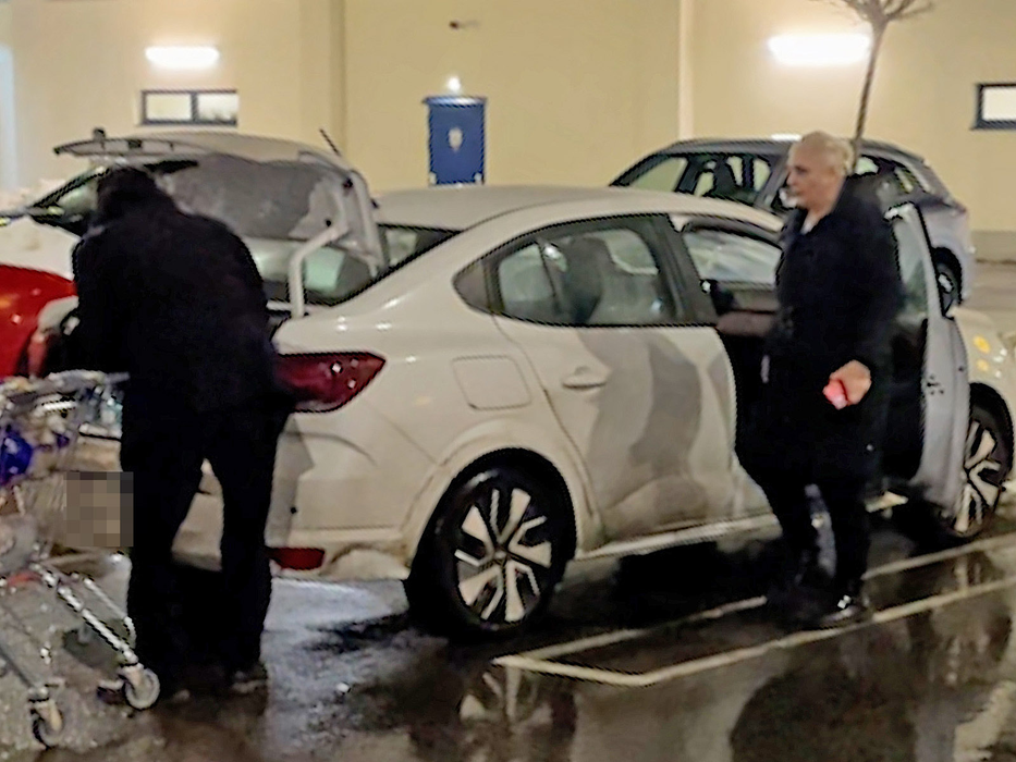 Miron Cozma și-a certat iubita în public fără nicio jenă. Romantismul a lipsit complet din peisaj