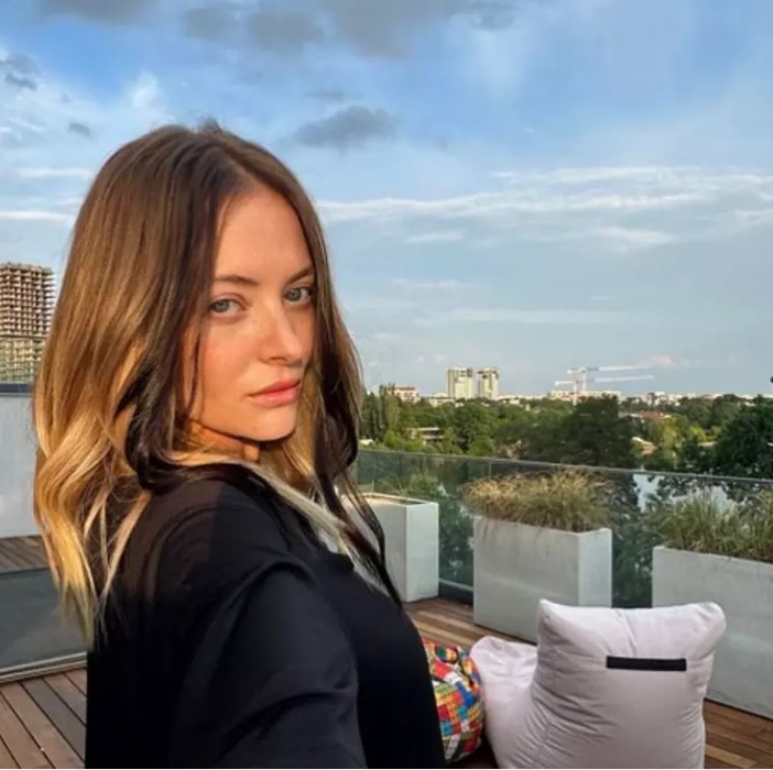 Cum arată penthouse-ul de 1,4 milioane de euro al Deliei Matache. Se întinde pe două etaje și are piscină proprie