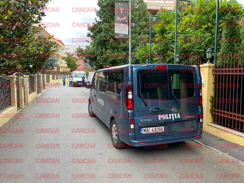 Polițiștii și cei de la Medicină Legală s-au prezentat la casa în care locuia milionarul Dumitru Puzdrea