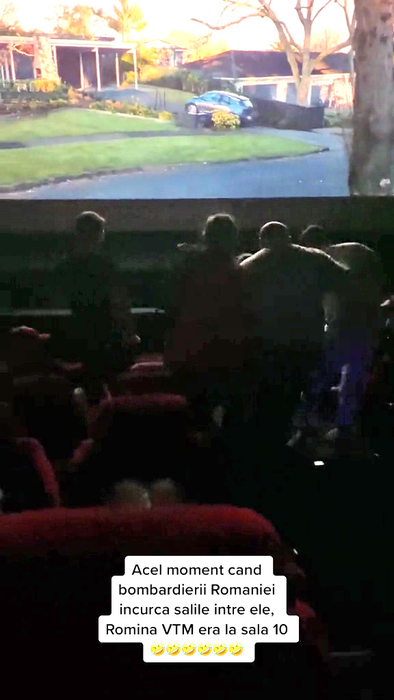 S-au încăierat în sala de cinema / (Sursa: Captură video)