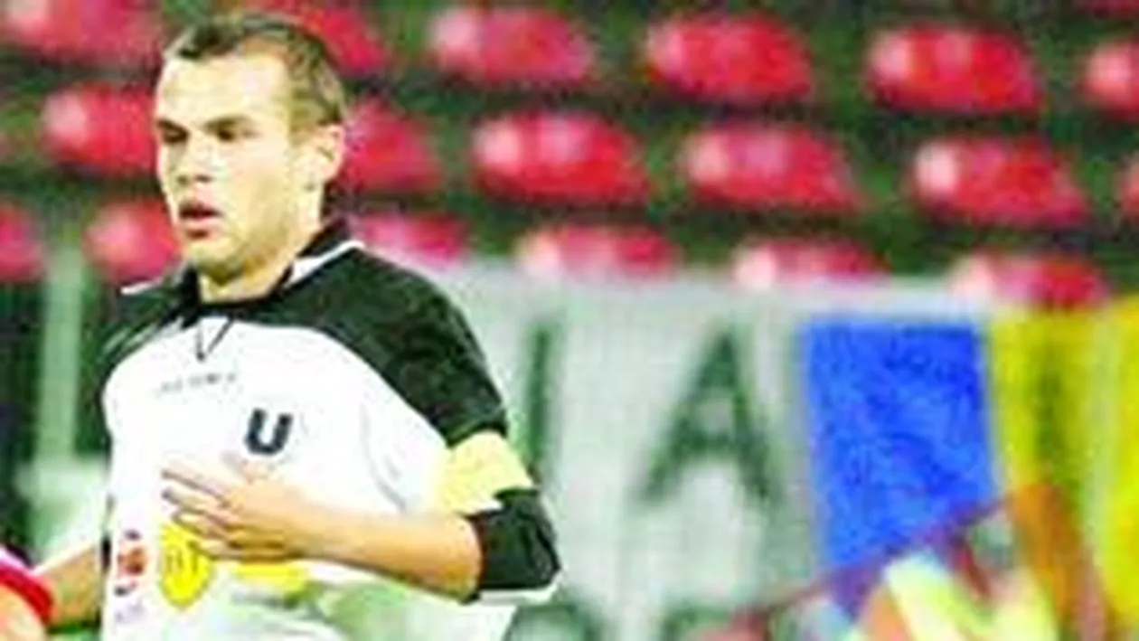 Fratele lui Mendoza are interdictie la vestiare!