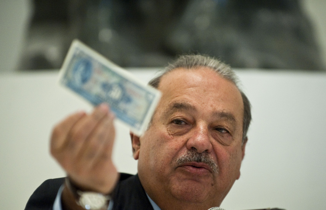 Miliardarul Carlos Slim este unchiul lui Hector