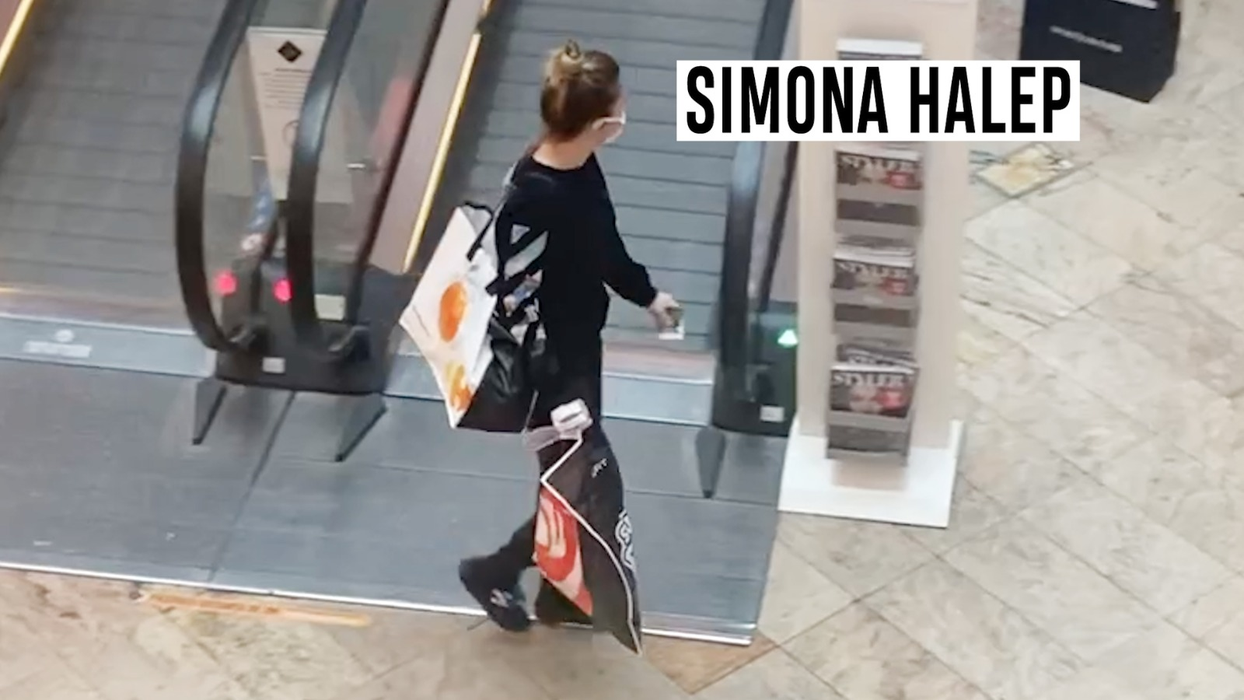 Simona Halep nu a lăsat nicio clipă sacoșa de rafie