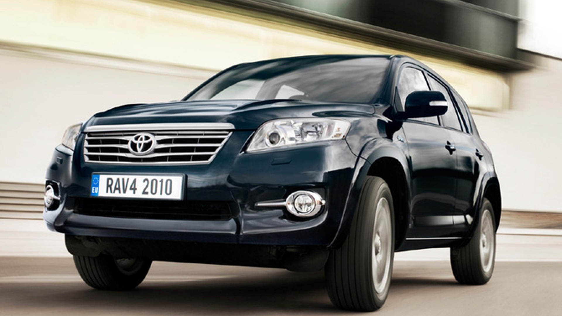 Cel mai mare producator japonez de masini isi continua ascensiunea! Noul RAV 4, lansat de Toyota!