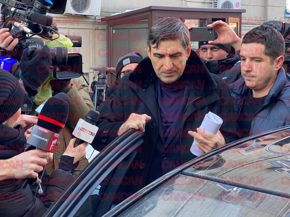 Victor Pițurcă a părăsit sediul DNA/ Sursă foto: CANCAN.RO