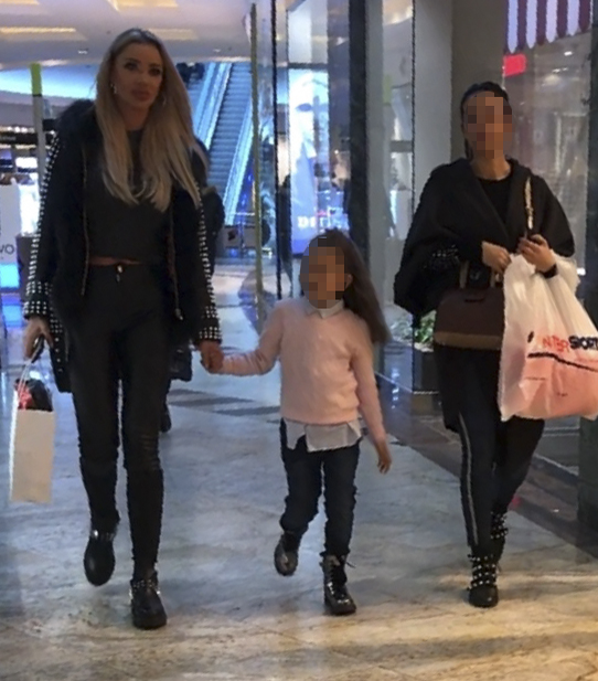 Bianca Drăgușanu a ”înfiat-o” pe fiica lui Alex Bodi