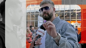 Sunt bogați și faimoși, dar au dus-o greu de tot! Speak și Velea, amintiri cu buzunarele goale. Cum fentau foamea: “Aveam saci de…”