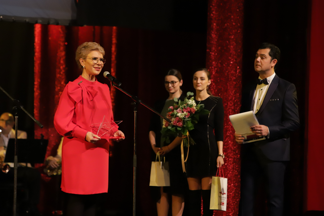 Teo Trandafir, prezentă la Gala Stela Popescu