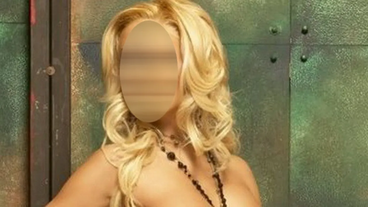 S-a sarutat cu o femeie! Toata lumea a vazut aceasta imagine! Cine e vedeta care se lasa muscata de buze de o focoasa bruneta?