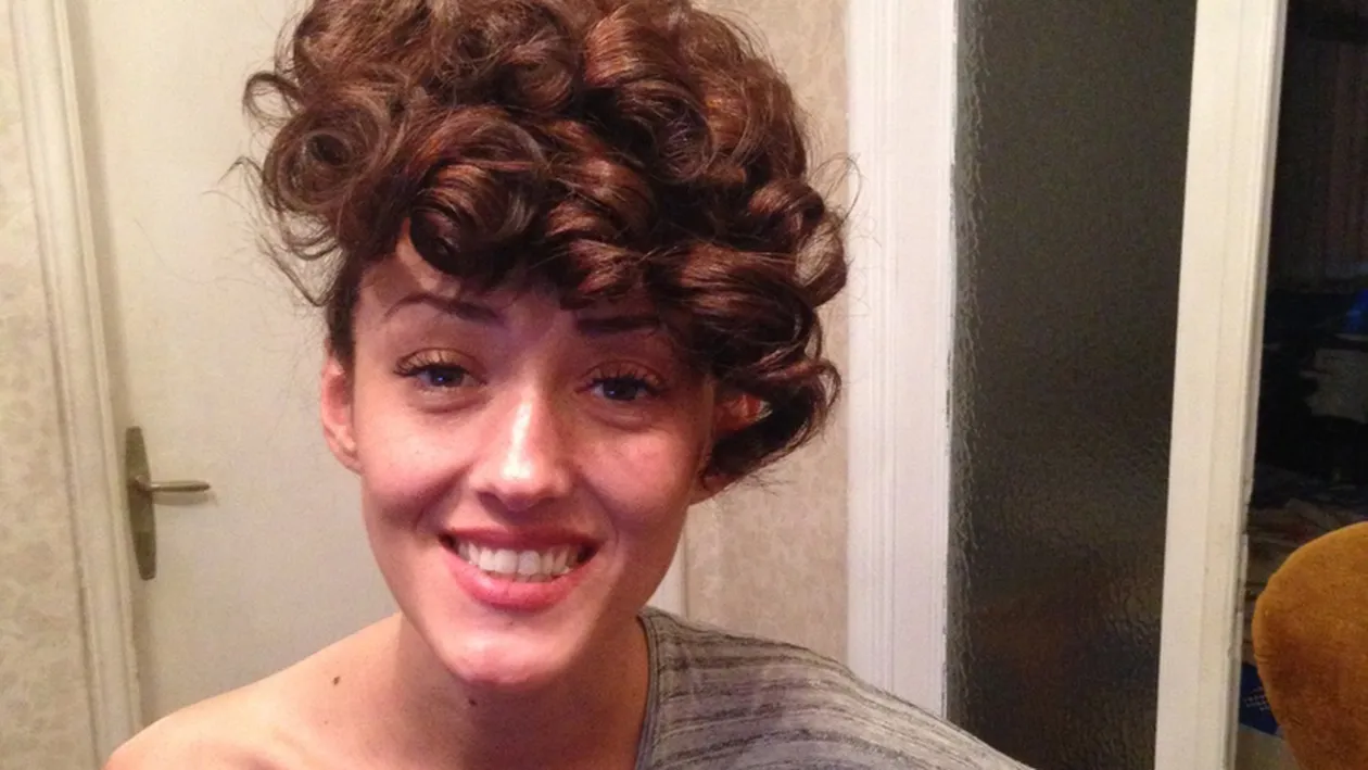 NIDIA MOCULESCU, de nerecunoscut! Fiica lui HORIA şi-a schimbat complet look-ul