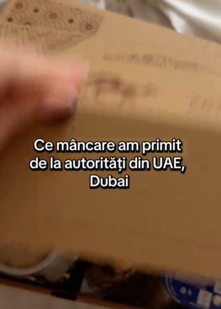 Ce alimente au primit românii blocați de bombardamente în Dubai. Autoritățile din Emirate le-au livrat gratuit cutii pline la cazare