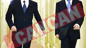 Medvedev vine, Putin pleaca