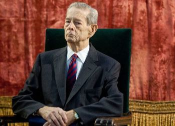 Ex-principele Nicolae s-a căsătorit cu Alina Maria Binder?! Dovada a apărut la înmormântarea Majestăţii Sale!