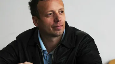 Hackerul Guccifer 2.0 spunea că e român dar... e agent sovietic GRU. Ce l-a dat de gol!