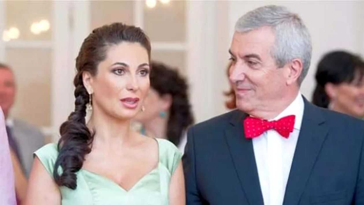 Gentilomul e gentilom până la capăt: Călin Popescu Tăriceanu îi deschide portiera soţiei!