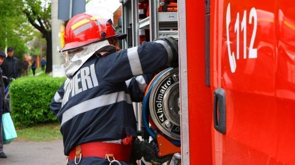 Incendiu devastator la un spital din Brașov! O persoană a fost găsită carbonizată, 10 oameni au fost evacuați