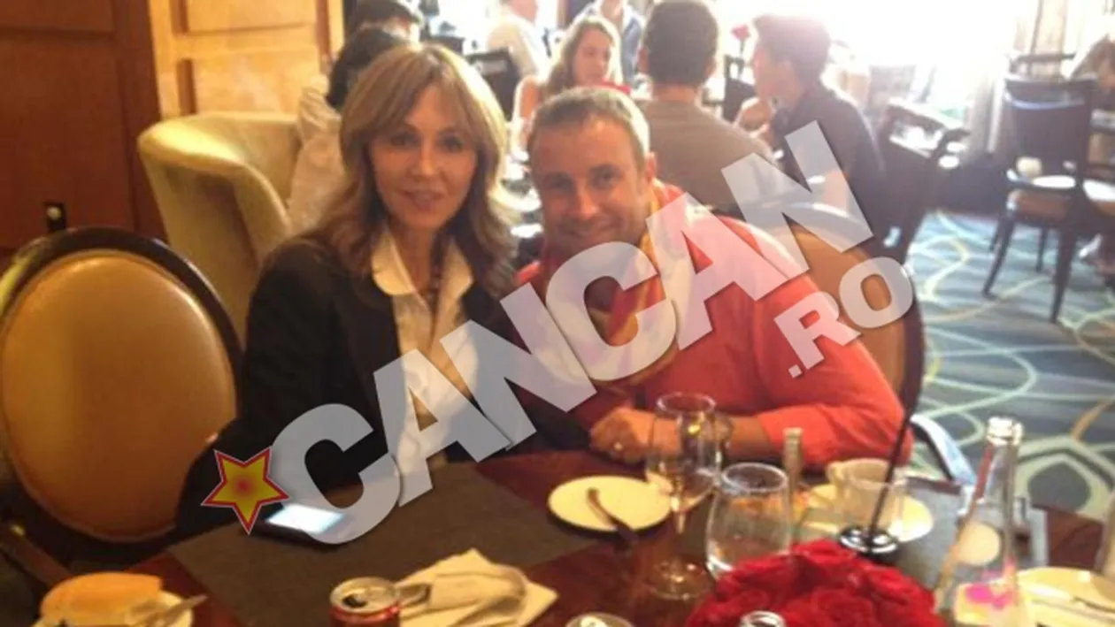 Prima fotografie cu Catalin Botezatu de la fabuloasa petrecere organizata de Mr Pink, iubitul Monicai Gabor! Vezi in compania carei vedete internationale se afla designerul!