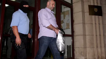 Octavian Grecu, zis Butoane, si fostul iubit al Ginel Pistol vor fi eliberati din arest