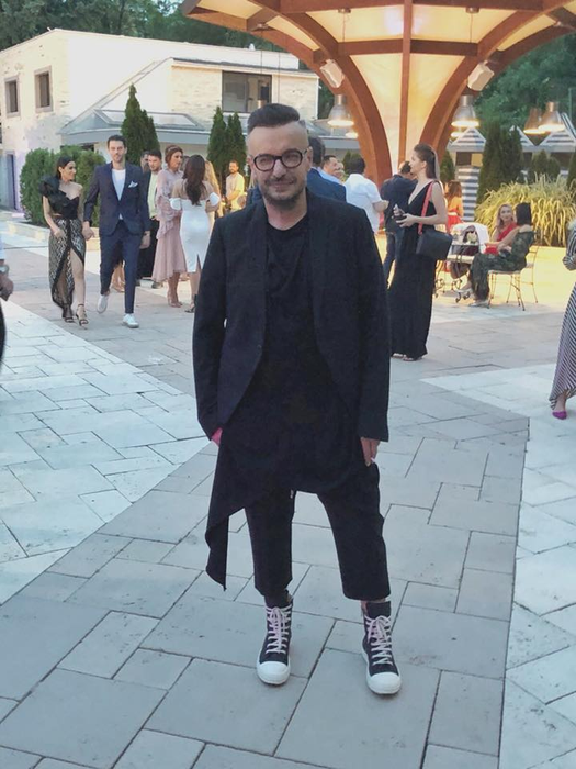 Răzvan Ciobanu a fost bătut?! A publicat imagini cu ochiul drept vânăt și s-a destăinuit: “Dacă nici noi nu ne putem asumă momentele din viata noastră”
