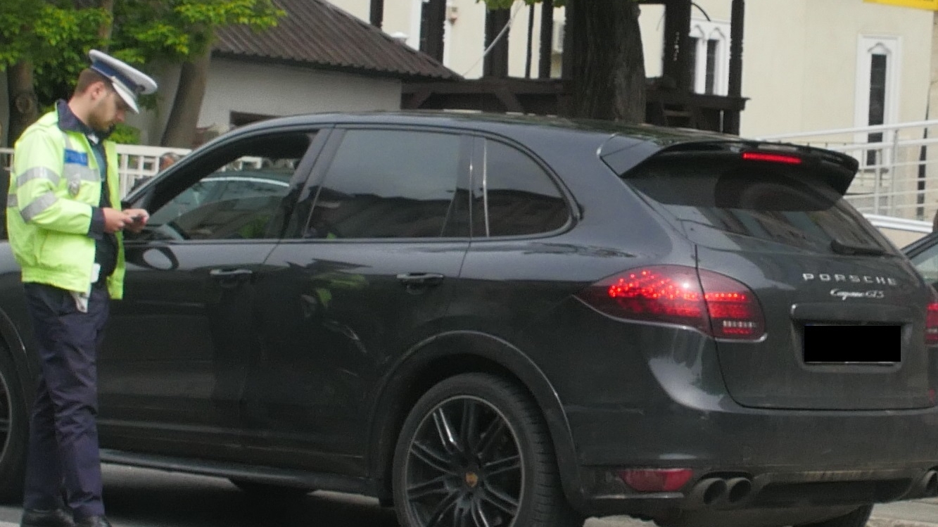 ADI MUTU, oprit de poliţişti în trafic! Ce a făcut ”Briliantul”: ”Eram cu...”